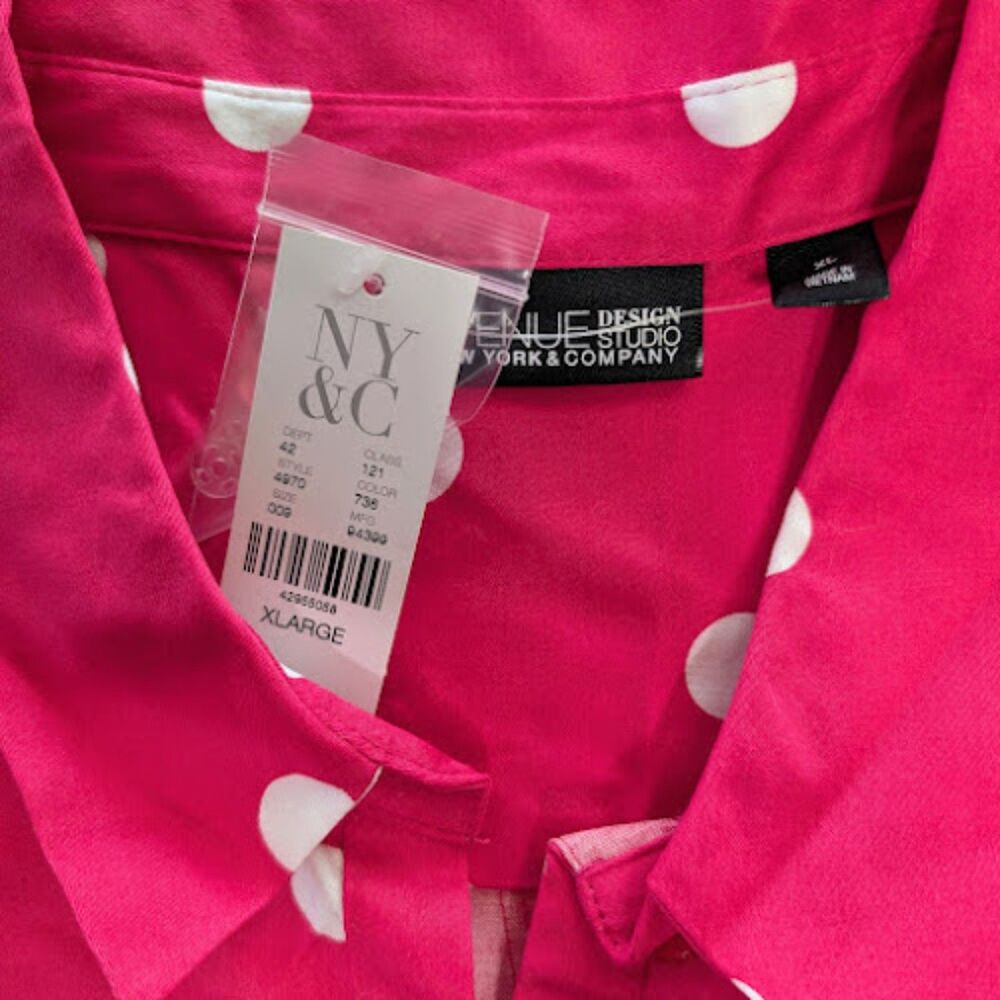 NWT New York & Company 7th Avenue Pink & White Polka Dot Button Down Shirt - Picture 3 of 4